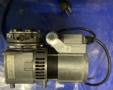 Vakuumpumpe PJ09425-026 mit