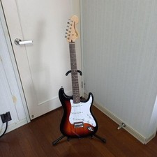 SQUIER BY FENDER Stratocaster