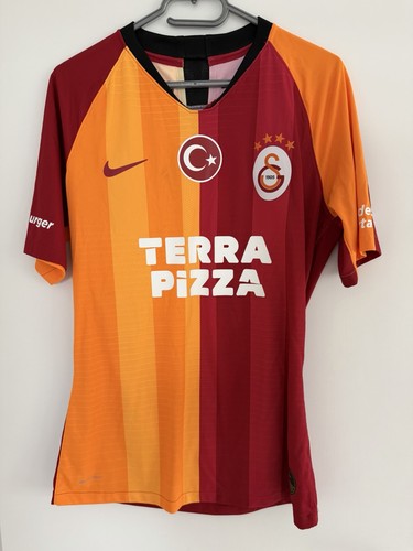 Galatasaray matchworn feghouli - galatasaray,