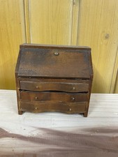 Schreibtisch Sekretär