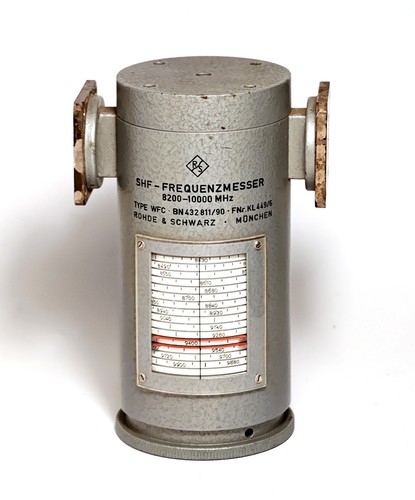 Rohde schwarz - &,