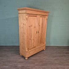 27496 Kleiderschrank Schrank