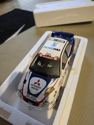 Mitsubishi lancer evo iii 18 - lancer, 1:18