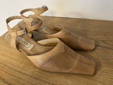 Sandaletten mit Absatz Pumps