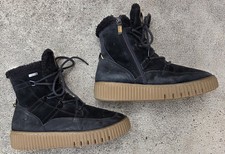 Tamaris Womens Black Suede