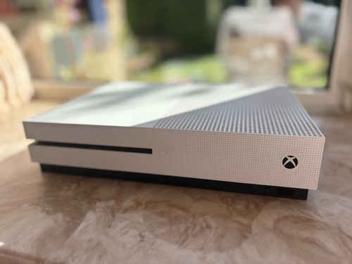 Box one 1tb - x-box,