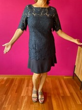 Exquisites Marc Cain Seidenkleid in Blau - Ein Hauch von Luxus für deinen Kleide