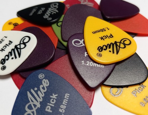 Stück gitarrenplektren - 40,