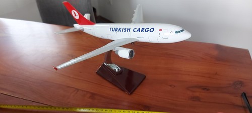Flugzeugmodell 100 airbus - 1:100,