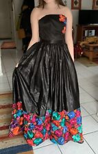 Ballkleid aus Mexiko. Fiestas Patrias  Chiapas