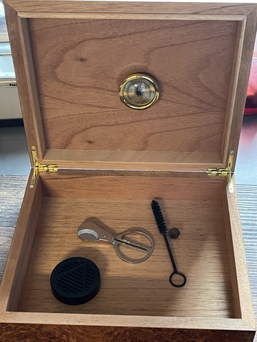 Zigarren humidor box - zigarren, aus