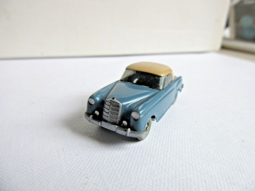 Wiking mercedes 220 - 1:87,