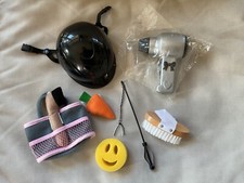 Pferdepflegeset, Reiterhelm und Fön für 50 cm Puppe Hannah, Anna 8-teilig