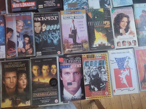 Jeder menge vhs - filme, und