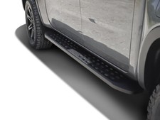 Extrem robuste schwarz matte Trittbretter passend für VW Amarok (2023-) Style