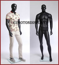 männliche Schaufensterpuppe