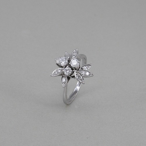 Ring 750 18k weissgold mit - weissgold,