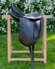 CWD Dressursattel 17" - Super Zustand - ca. 14 cm Kammerweite - VB 1.200 Euro