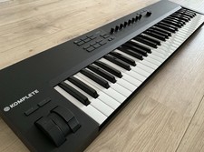 Native Instruments Komplete Kontrol A61 – neuwertig, kaum benutzt