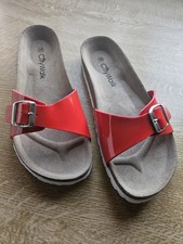 Neu: City Walk, Schmale Weite