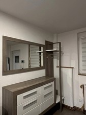 Moderner Garderobenschrank mit Spiegel & Schubladen in Weiß & Eichefarben