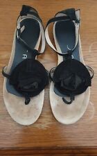 Unisa Damen Sommer Sandalen,mit großen Blume,Größe 39, getragen/gebraucht.