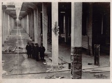 Halle Fabrik Stromleitung