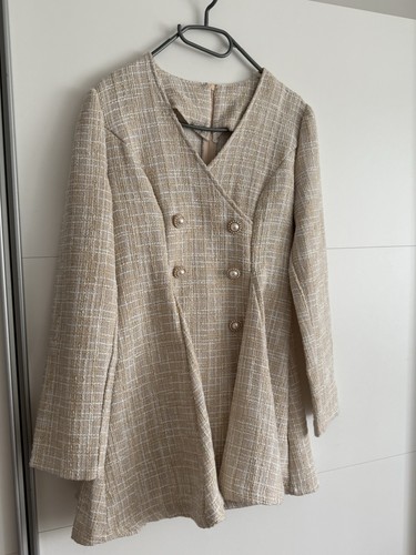 Beiges tweed kleid - tweed-kleid, mit