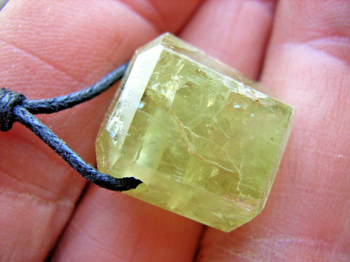Gelb grüner apatit mit - gelb-grüner,
