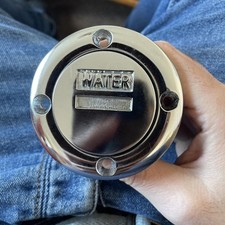 Wassereinfüllstutzen chrom