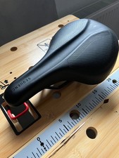 Fahrradsattel Cube Natural Fit Sequence  Schwarz graugrün Sattel