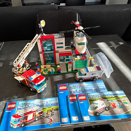 Lego city hospital - city, und