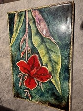 Majolika Wandfliese Relief