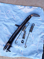 Seitenständer mit Federn und