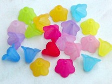 50 Acryl Kelche 14x10mm Blumen