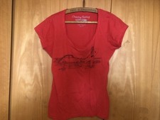 Rotes Damen T-Shirt Surferin
