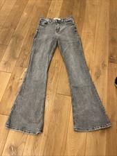 Jeans von Bershka Gr 38 mit weitem Bein Schlaghose