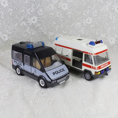 Vintage playmbol krankenwagen - vintage,