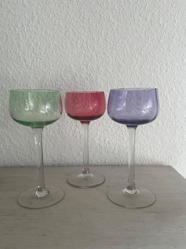 Alte farbige weingläser - alte,
