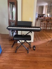 Yamaha Digital Keyboard P105