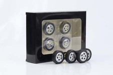 1:18 4 Felgen Set Porsche Telefonfelge schwarz/silber 35mm mit Reifen KK-Scale