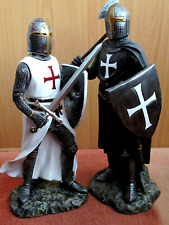2 XL Tempel Ritter Figuren Resin 30cm und 32cm je Figur Tempelritter Kreuzzüge