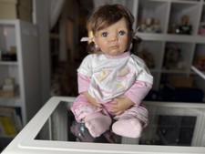 Künstlerpuppe Regina