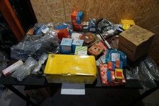 Ersatzteilkonvolut Konvolut KFZ Ersatzteile, Mercedes, Mitsubishi, div. Marken