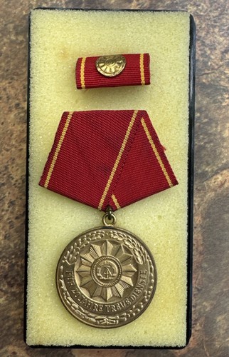 Ddr orden medaille - orden, gold