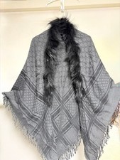 Gucci Fuchspelz Wolle Schal