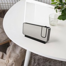 Stylischer USB Wecker mit