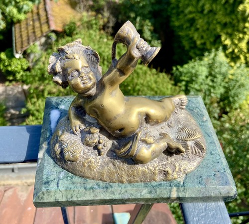 Bacchus als kind putto auf - als,