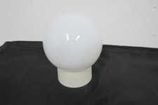 Kugellampe / Dachboden /