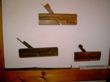 6 Alte Schreinerhobeln, Falzhobel, Rinnenhobel etc.